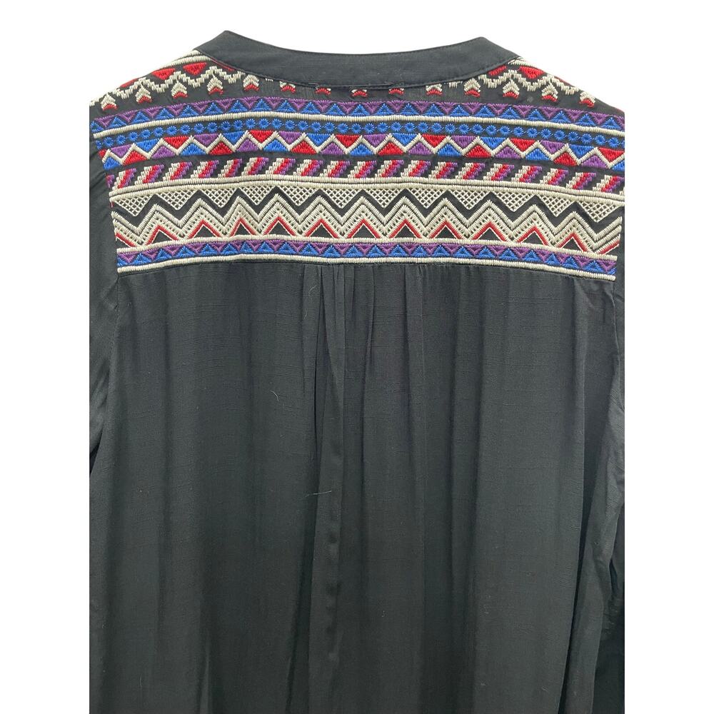 Andree by Unit Black Long Sleeve Blouse With Embroidered Bodice Size Medium NWT - Picture 8 of 8